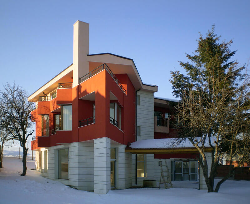 Триетажна еднофамилна жилищна сграда, София, проект 2010г.